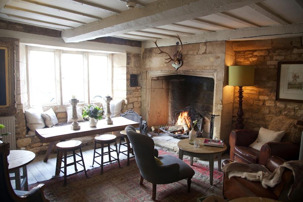 The Lion 4* Winchcombe